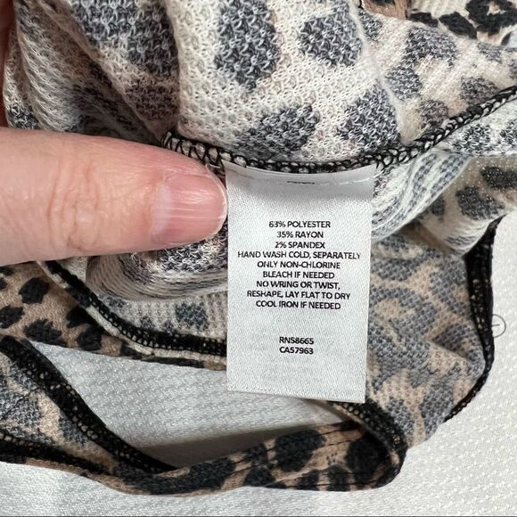 Abound Cheetah Animal Print Long Sleeve Body Suit Sz XS - Picture 6 of 10